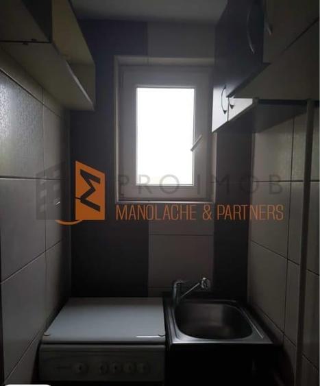 Apartament cu 2 camere semidecomandat, mobilat în Unirii Sud