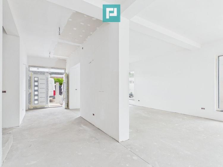 Casă individuală cu 4 camere cu Teren 464 Mp în Pârneava