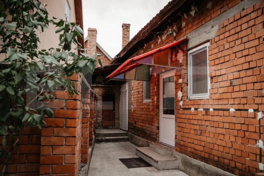 Casă individuală cu 5 camere cu Canalizare în Lugoj