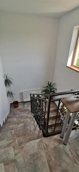 Casă individuală cu 5 camere cu Teren 980 Mp în Buda (Ariceștii Rahtivani)