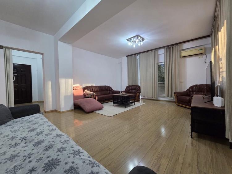 Apartament de inchiriat- 71 m patrati- Miliatri Residence- 10 min fata de metrou - 1