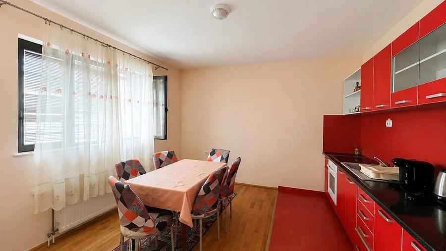 Apartament cu 2 camere decomandat în Girocului