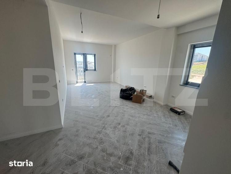 Apartament cu 3 camere în Rediu