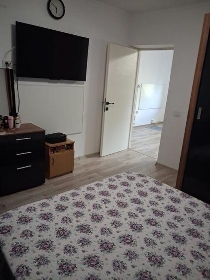 Casă individuală cu 3 camere cu Teren 1000 Mp în Rociu