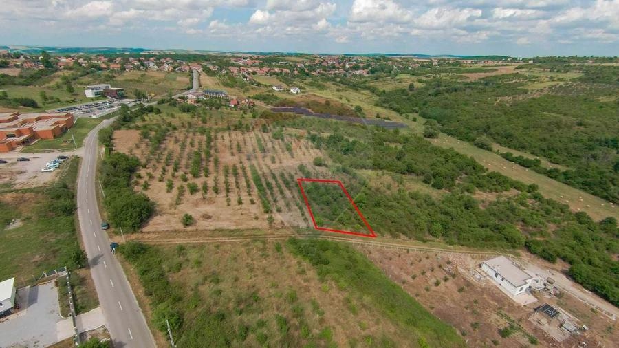 Teren Construcții intravilan de 1163 mp, în Central