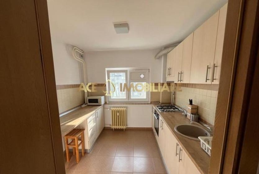 Apartament cu 2 camere, mobilat în Brâncoveanu