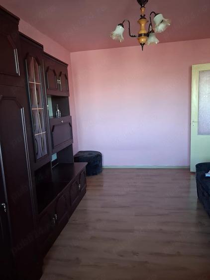 Apartament cu 2 camere decomandat în Sud
