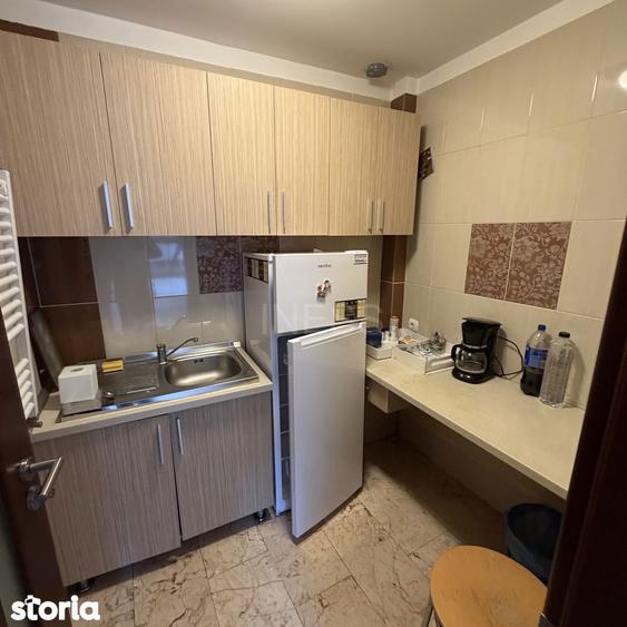 Casă cu 5 camere cu Teren 200 Mp în Centrul Civic