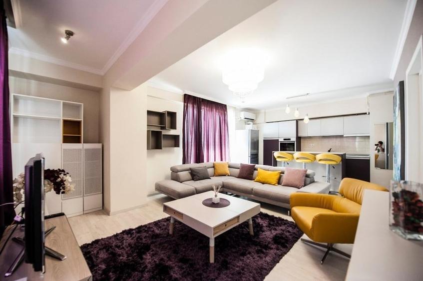 Apartament cu 2 camere semidecomandat în Central