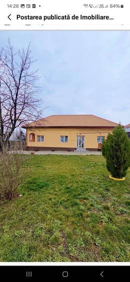 Casă cu Teren 900 Mp în Traian