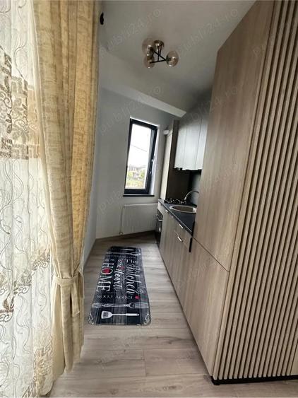 Apartament cu 2 camere decomandat în Palazu Mare