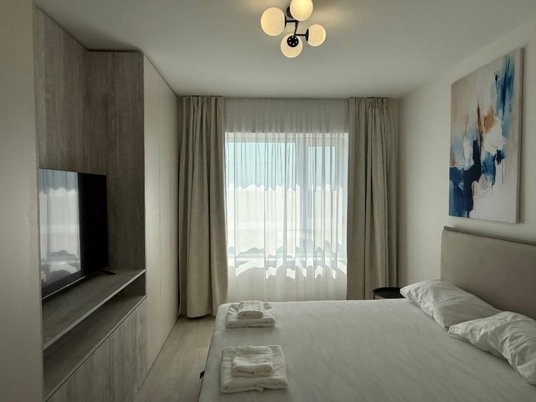 Apartament cu 3 camere decomandat, mobilat în Bucureștii Noi