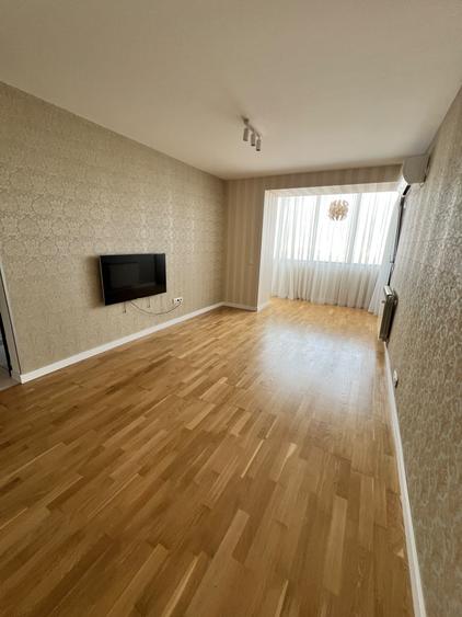 Apartament cu 2 camere decomandat în Berceni
