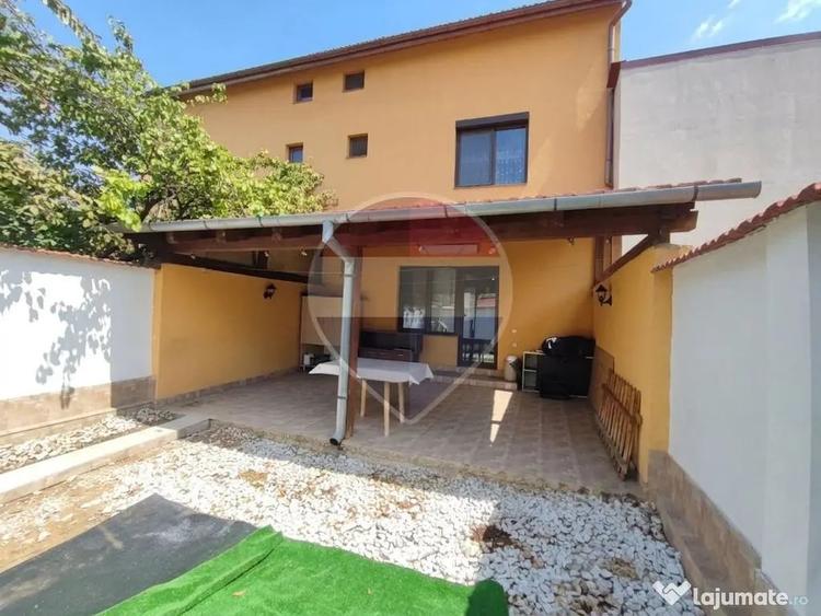 Casă cu 4 camere cu Teren 127 Mp în Cantemir