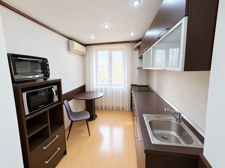 Apartament cu 2 camere semidecomandat, mobilat în Craiovei