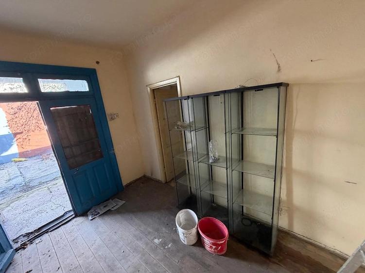 Casă cu 3 camere cu Teren 201 Mp în Rahova