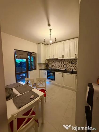 Casă cu 4 camere cu Teren 290 Mp în Lăpuș