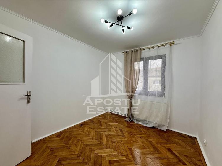 Apartament cu 3 camere decomandat în Circumvalațiunii