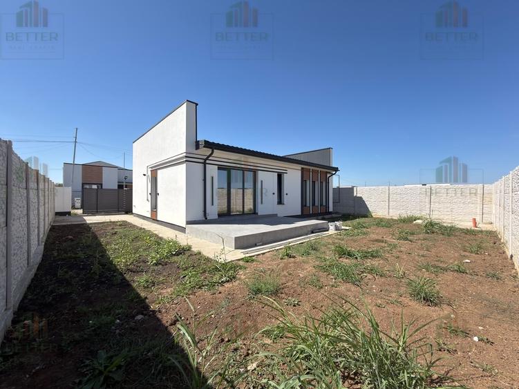Casă individuală cu 4 camere cu Teren 310 Mp în Berceni