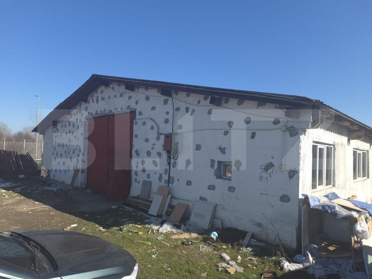 Spațiu industrial, de 1,200 mp, în Titu