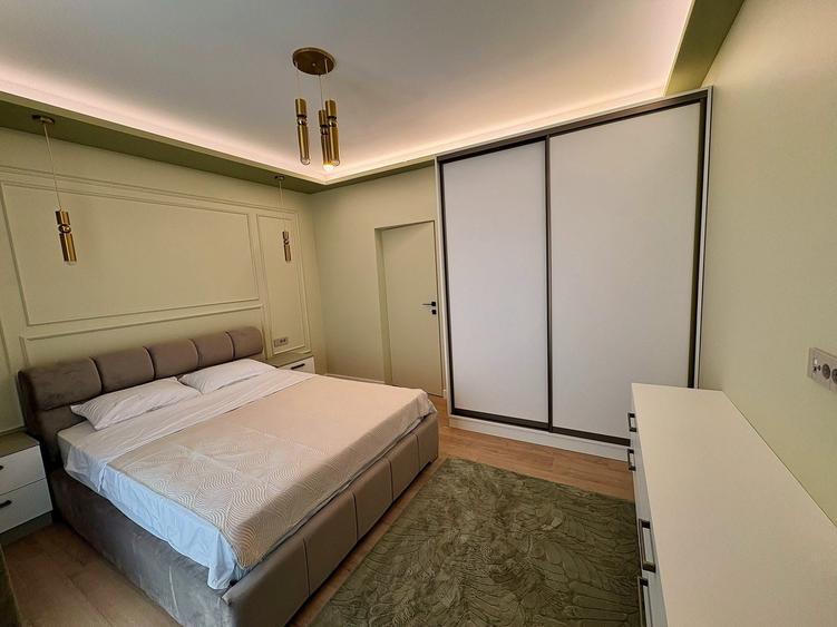 Penthouse cu 3 camere decomandat în Popești-Leordeni