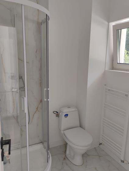 Duplex cu 4 camere cu Canalizare în Popești