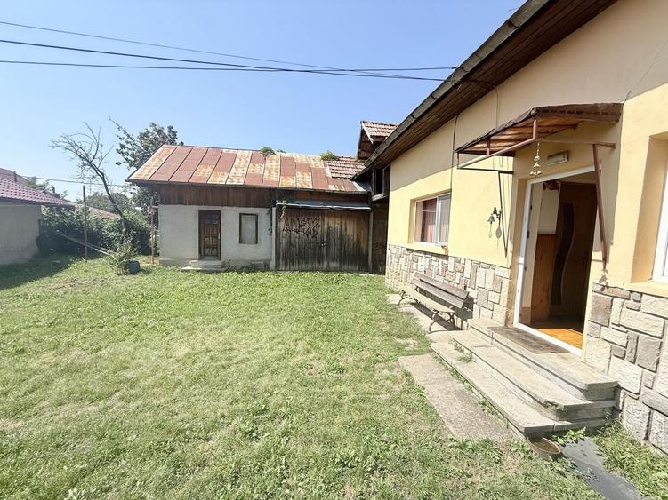 Casa interbelică cu arhitectură deosebită+Anexa și teren 1570 mp - 35