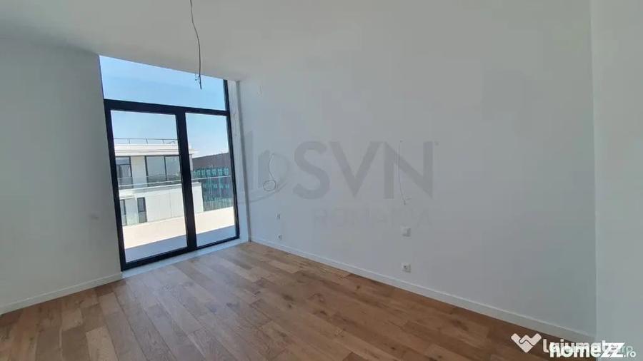 Apartament cu 4 camere semidecomandat în Cotroceni