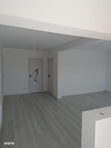 Casă cu 4 camere cu Teren 352 Mp în Valu lui Traian