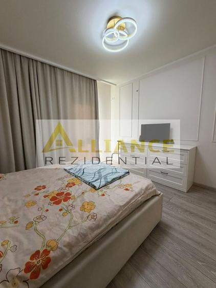 Apartament cu 3 camere decomandat, mobilat în Central