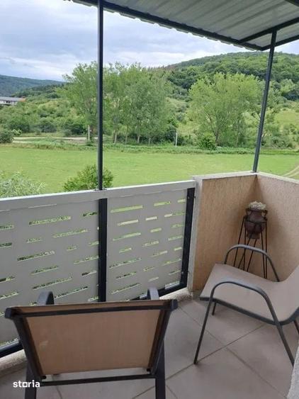 Apartament cu 2 camere, parcare subterana inclusa zona Vivo - 1