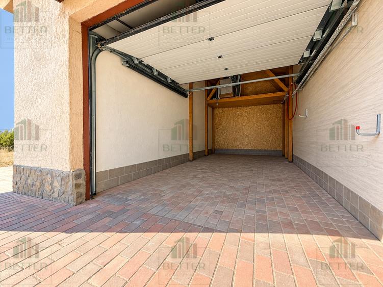 Casă individuală cu 5 camere cu Teren 300 Mp în Berceni
