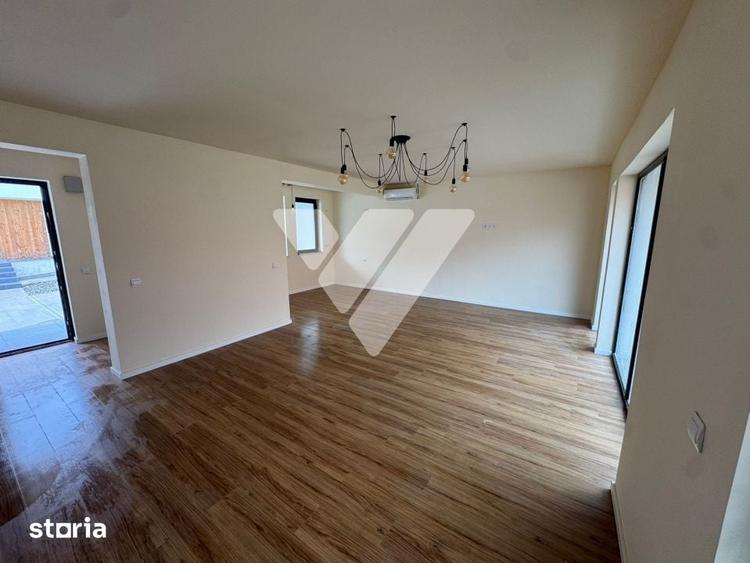 Casă cu 3 camere cu Teren 300 Mp în Sadu