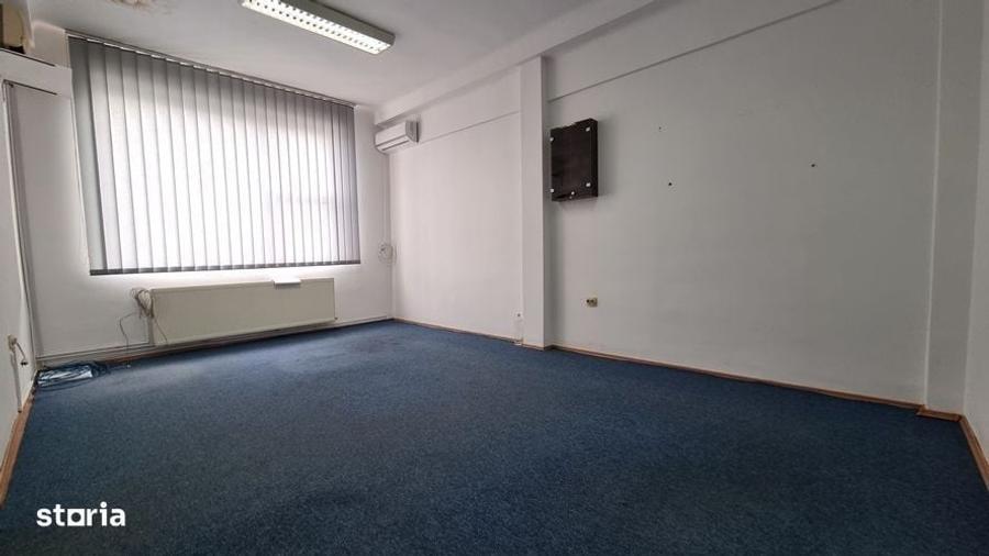 Spațiu comercial, de 45 mp, în Aradul Nou