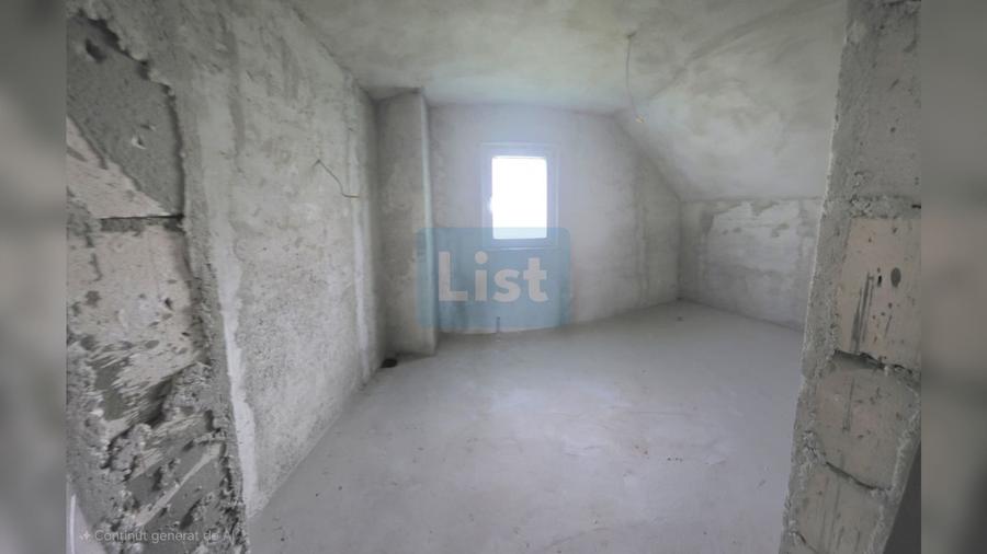 Casă cu 4 camere cu Teren 800 Mp în Nord-Est