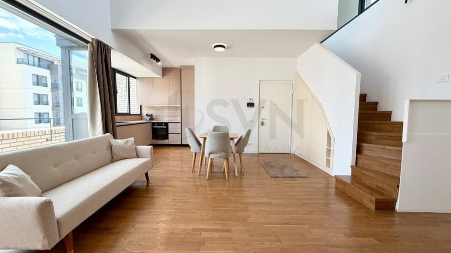 Apartament cu 4 camere semidecomandat în Pipera