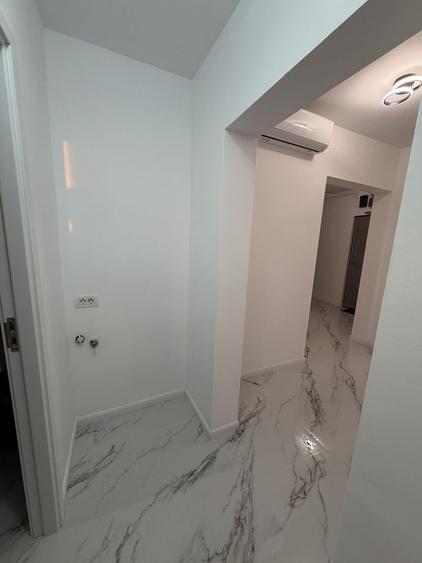 Apartament cu 3 camere decomandat în Drumul Taberei