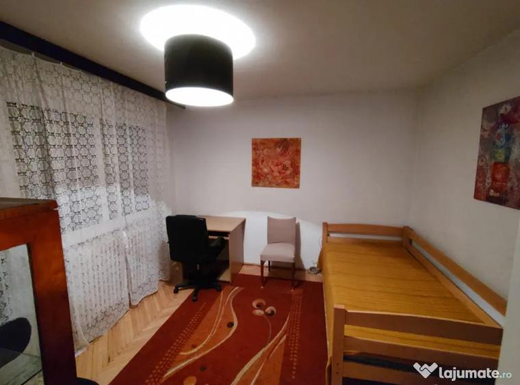 Apartament de inchiriat cu 3 camere Disponibil - 6