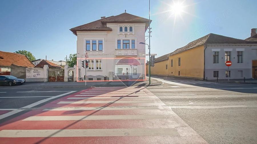 Spațiu comercial, de 120 mp, în Blumăna