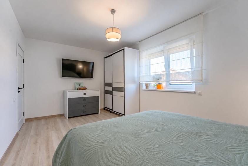 Casă individuală cu 5 camere cu Teren 652 Mp în Hărman