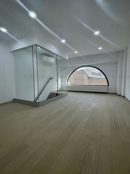 Spațiu comercial, de 150 mp, în Unirii