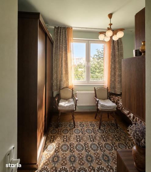Apartament cu 3 camere semidecomandat în Central