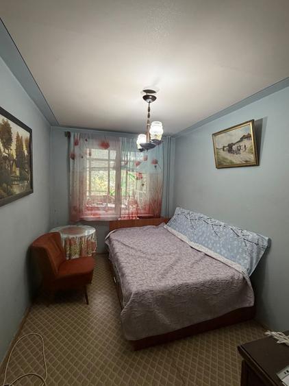 Apartament cu 4 camere semidecomandat în Lacul Tei