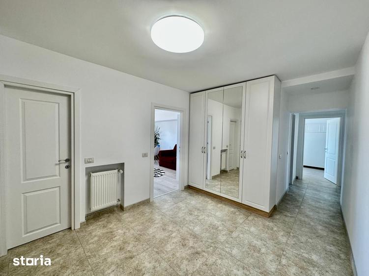 Apartament cu 3 camere decomandat, mobilat în Decebal — fotografia 2