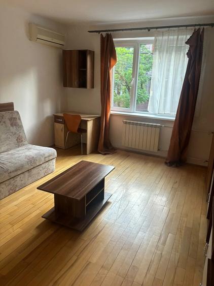 Apartament cu 2 camere decomandat în Bălcescu