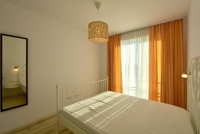 Apartament cu 2 camere semidecomandat, mobilat în Lipovei