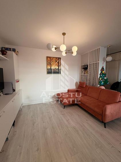 Apartament cu 2 camere semidecomandat, mobilat în Simion Bărnuțiu