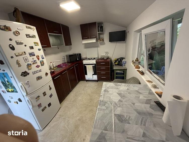 Casă cu 3 camere cu Teren 55 Mp în Pârscov