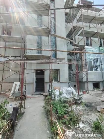 Casă cu 4 camere cu Teren 350 Mp în Central