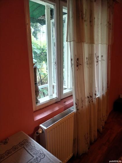 Casă cu 3 camere cu Teren 1100 Mp în Costești